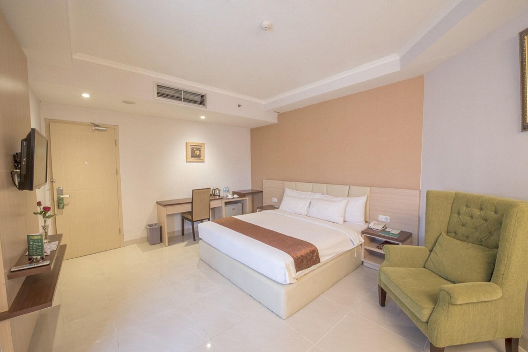 Lorin Syariah Solo Hotel Ngoại thất bức ảnh